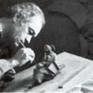 Foto dell'artista da giovane.